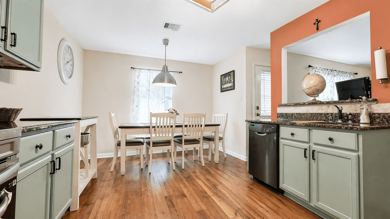 17430 Cedar Rock Dr #NA - Photo 5 of 19