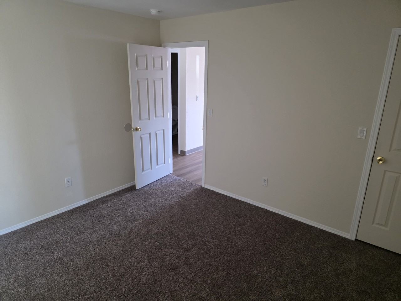 2823 Ontario St #NA - Photo 2 of 9