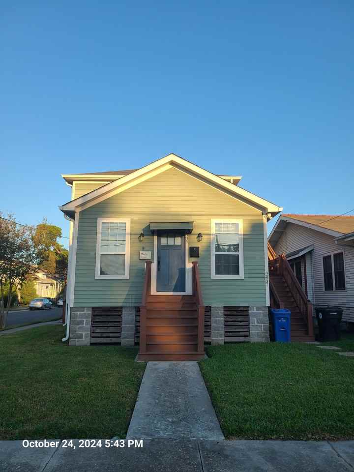 2435 Robert St #1 - Photo 2 of 25