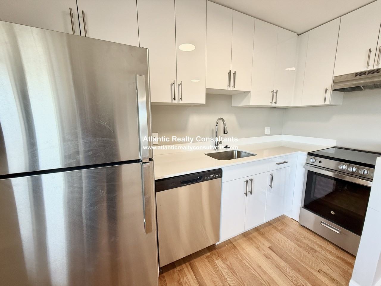 125 Trapelo Rd #340 - Photo 5 of 17