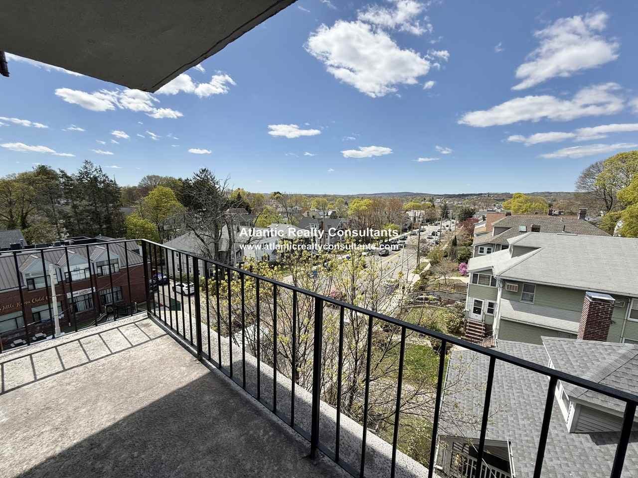 125 Trapelo Rd #340 - Photo 6 of 17