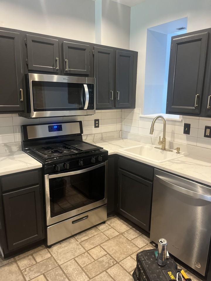 627 Harvey St #MAIN - Photo 7 of 21