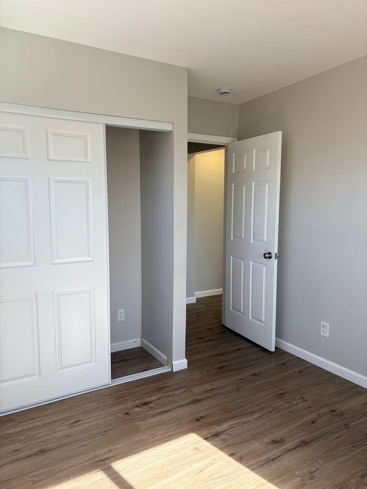 4475 Polk Ave - Photo 6 of 12