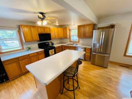 featured image of 520 Allen Ave #NA