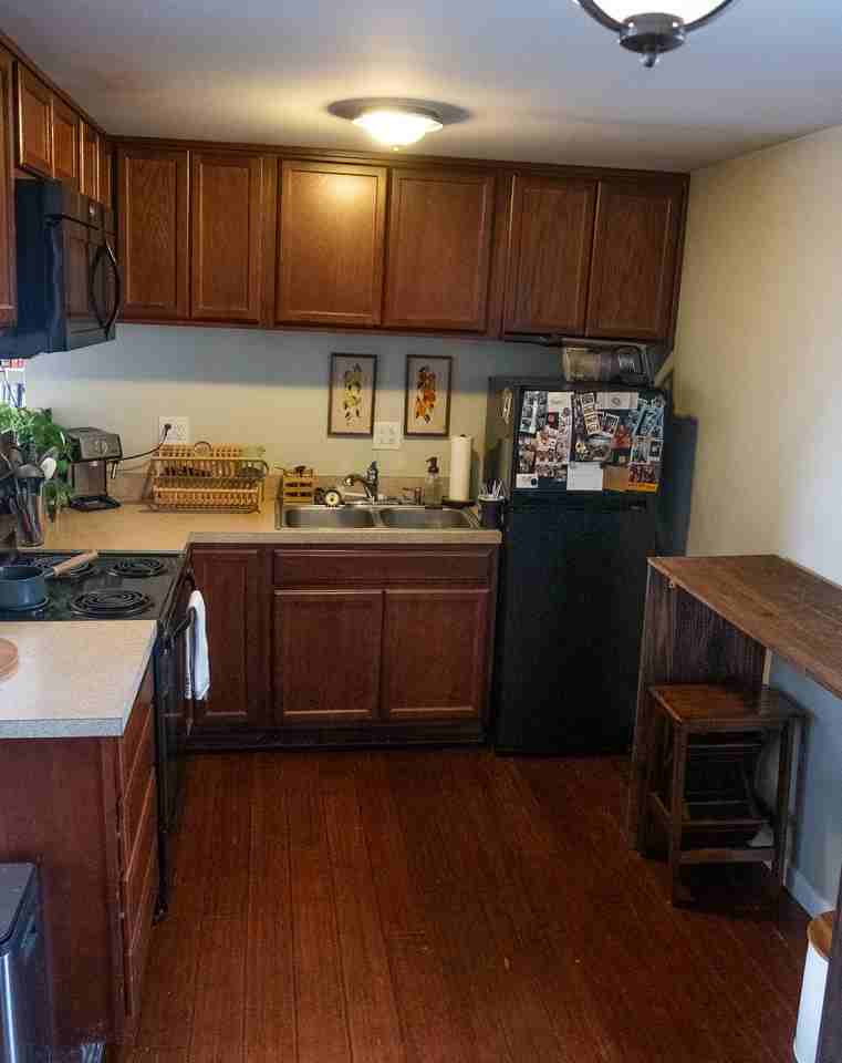 925 Fairwin Ave #B - Photo 7 of 19