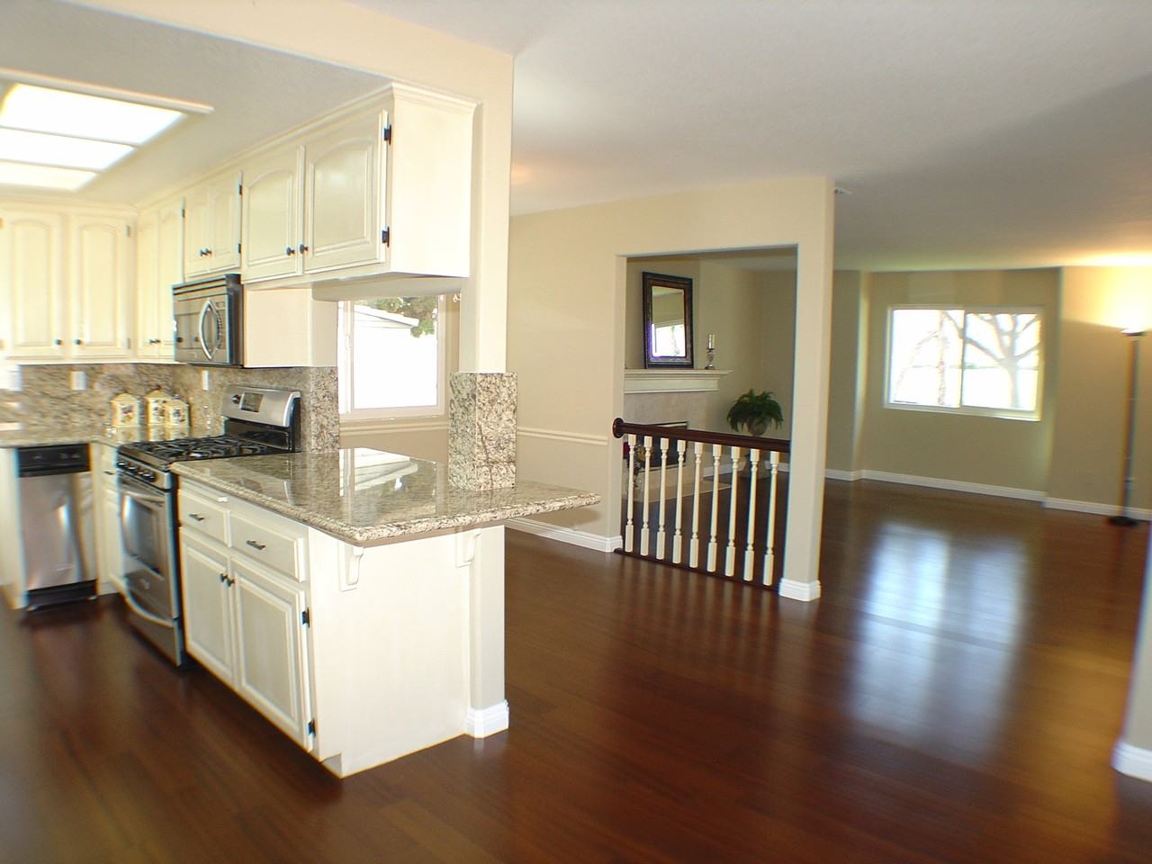 18500 Kingsdale Ave #0 - Photo 5 of 10