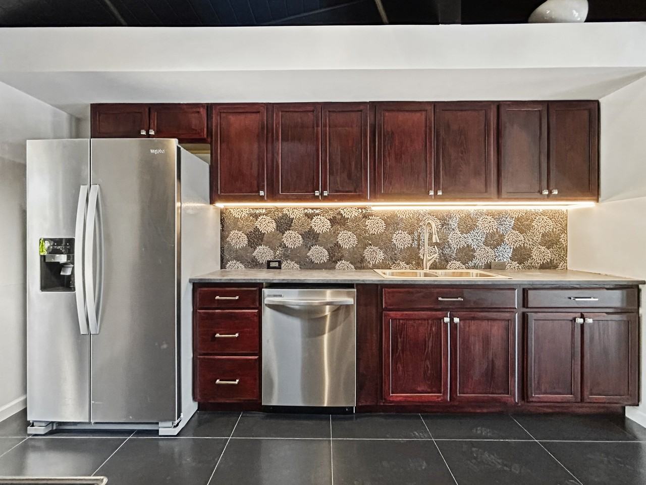 4431 Ocean Blvd #NA - Photo 7 of 35