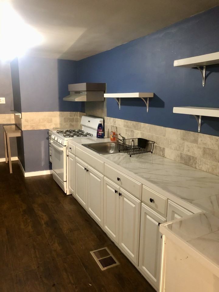 216 York St #NA - Photo 7 of 34