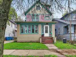 featured image of 417 Locust St #2