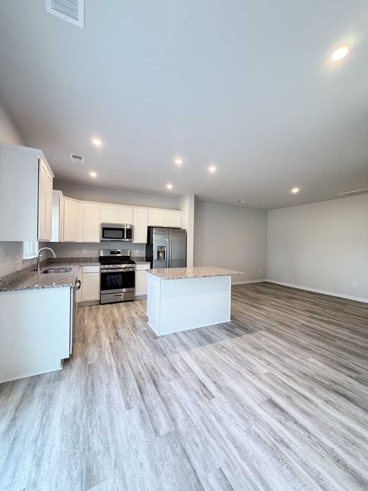 146 Randwick Ln #146 - Photo 6 of 20