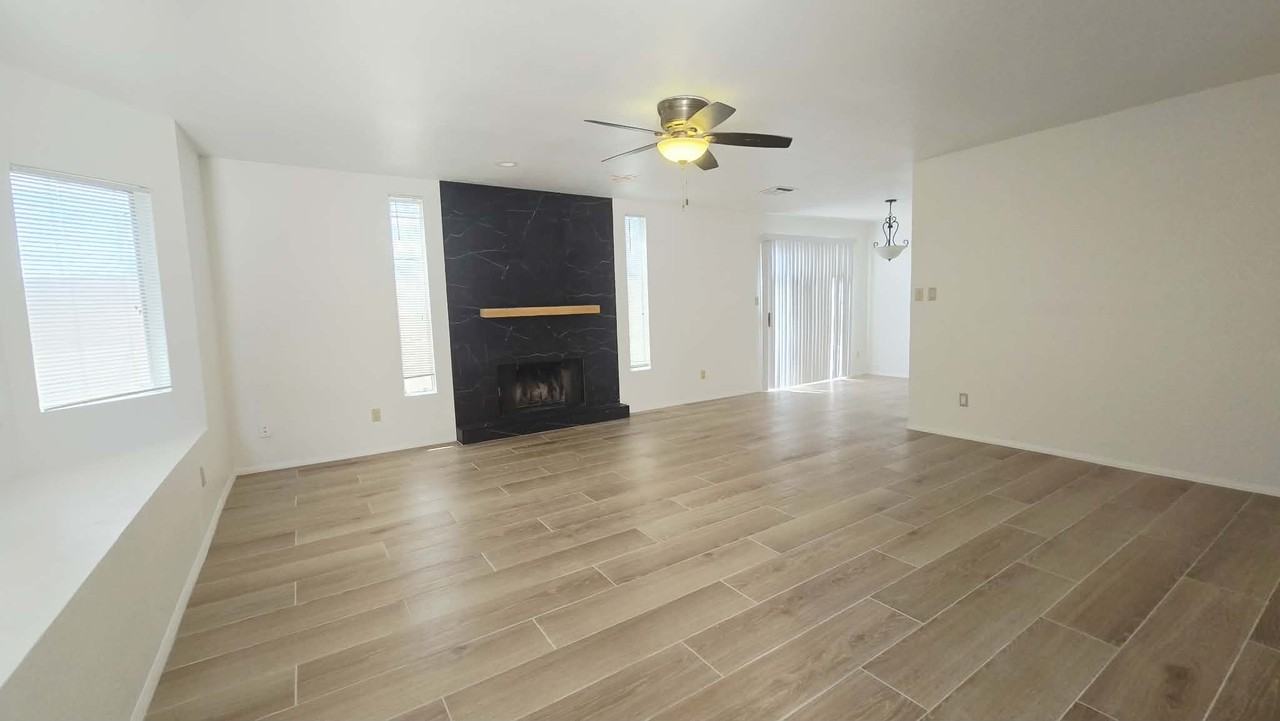 10961 E Hope Dr #NA - Photo 2 of 20
