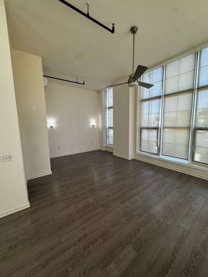 73 Washington St #7 - Photo 2 of 14