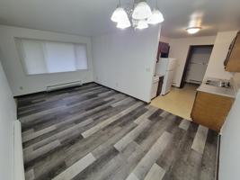 featured image of 1731 La Crescent St #54