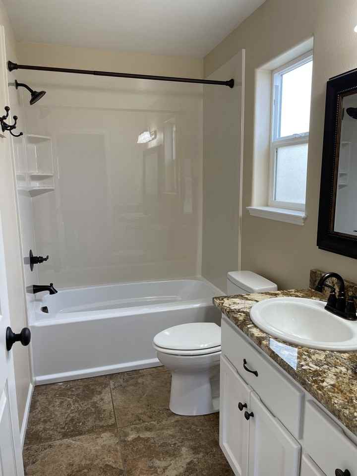 1255 Se Krystin Pl #NA - Photo 6 of 13