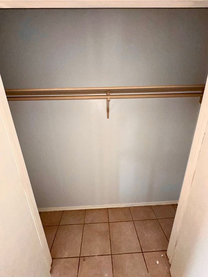3802 Clavel St #7 - Photo 4 of 7