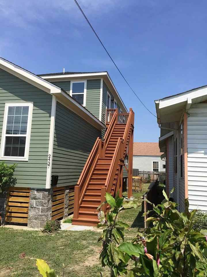 2437 Robert St #NA - Photo 2 of 12