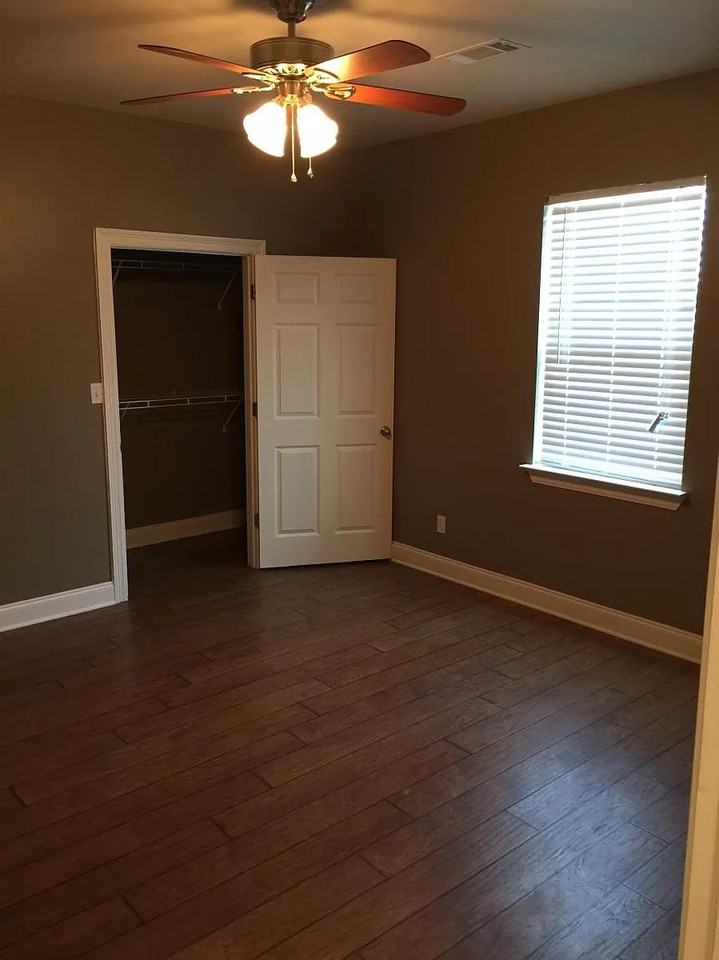 2437 Robert St #NA - Photo 5 of 12