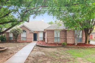 1501 Hunter Ct - Photo 1 of 1