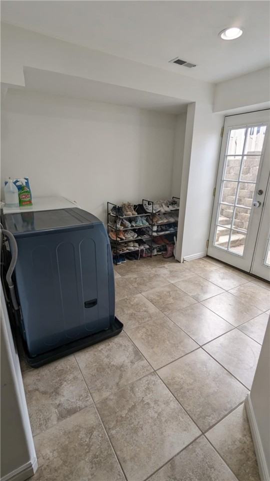857 W Mustang Cir - Photo 3 of 23