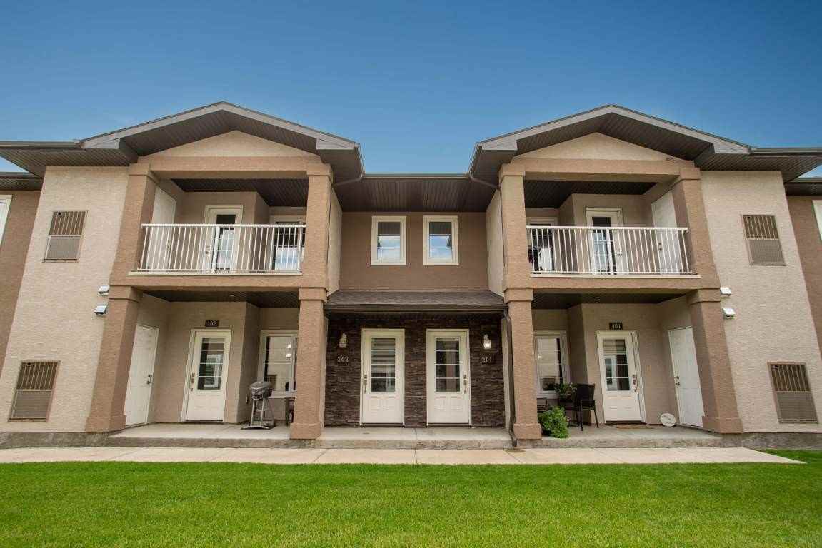 Chester Court Condos - Photo 5 of 30