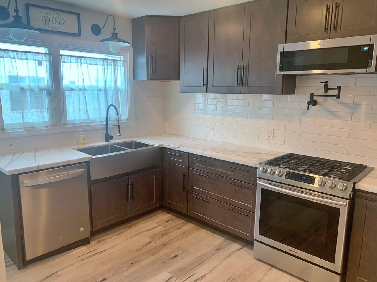 1516 Oliver Ave #1 - Photo 4 of 9