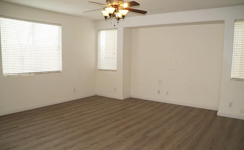 494 Newberry Springs Dr #1 - Photo 4 of 37