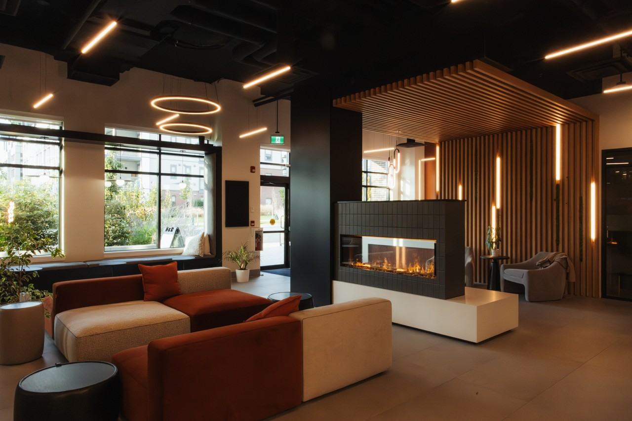 Central Park Village - Photo 5 of 40