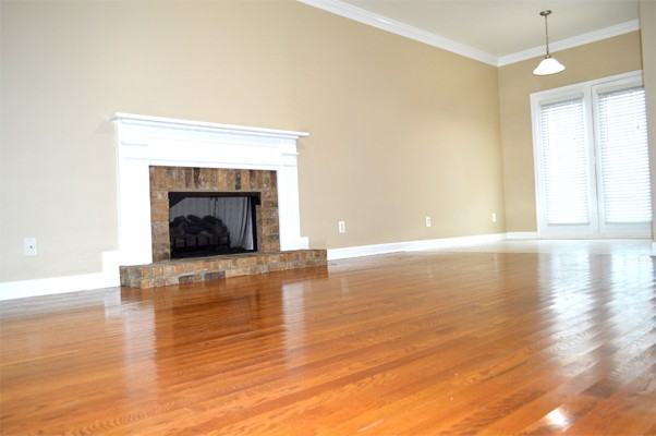 2271 Dewey Dr #1 - Photo 3 of 10