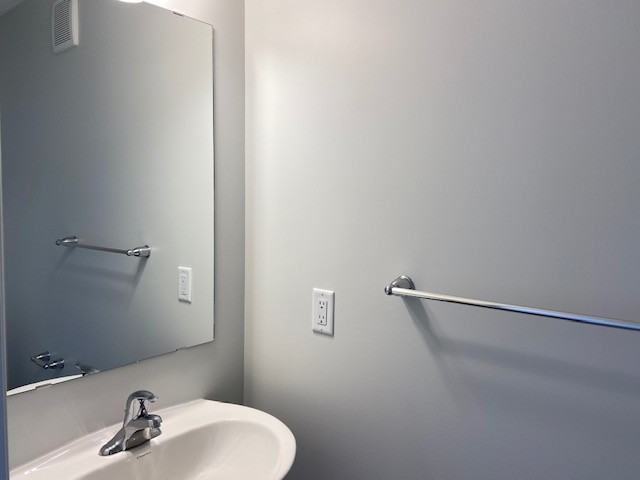 2101 Graydon Hill Crescent SW - Photo 7 of 17