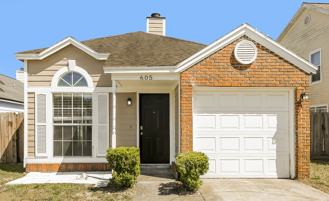 605 Staffordshire Dr E - Photo 1 of 1