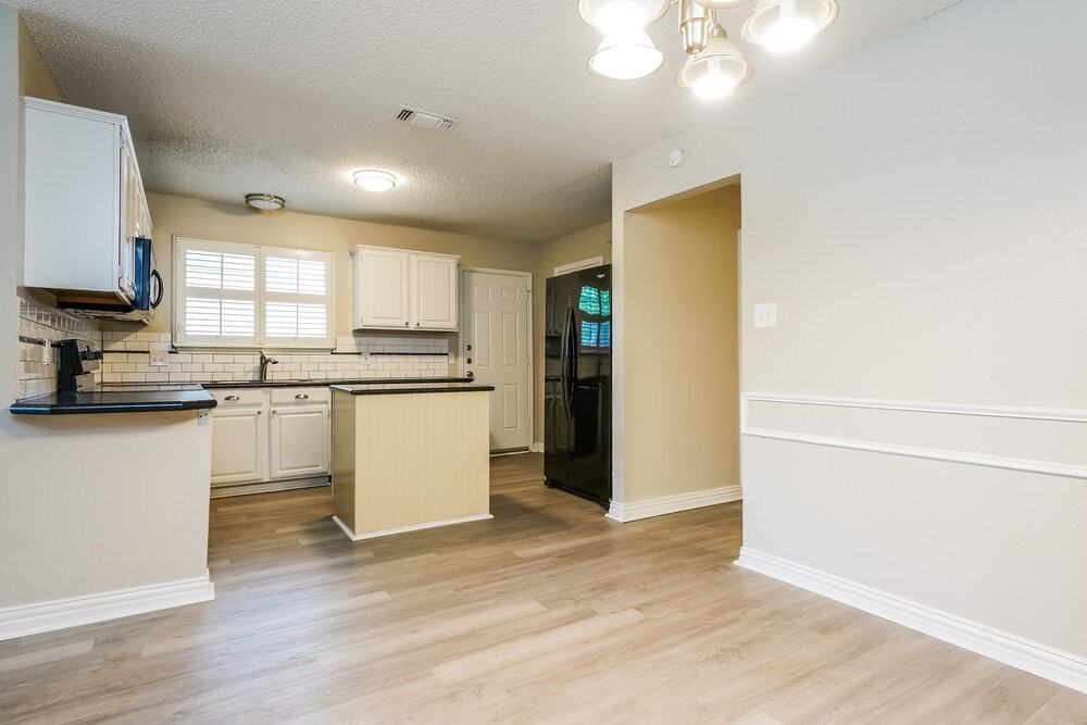 920 Tennessee Trl - Photo 6 of 16