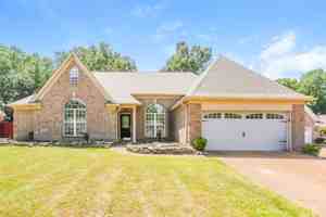 featured image of 8911 Oak Grove Blvd