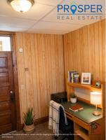 featured image of 1700 Monroe St