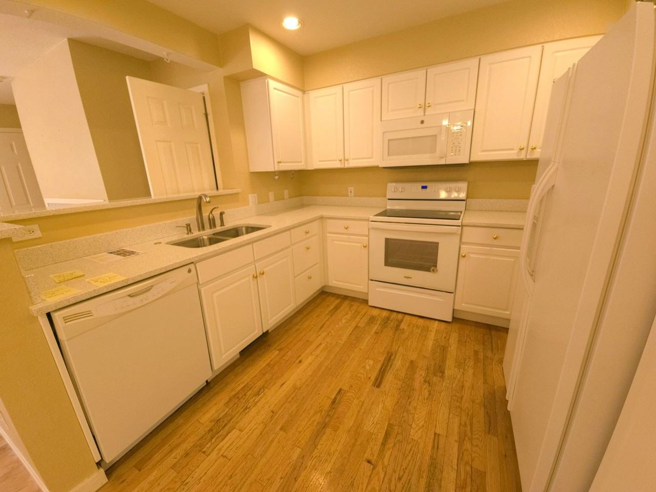 3790 Colorado Ave #E - Photo 5 of 18