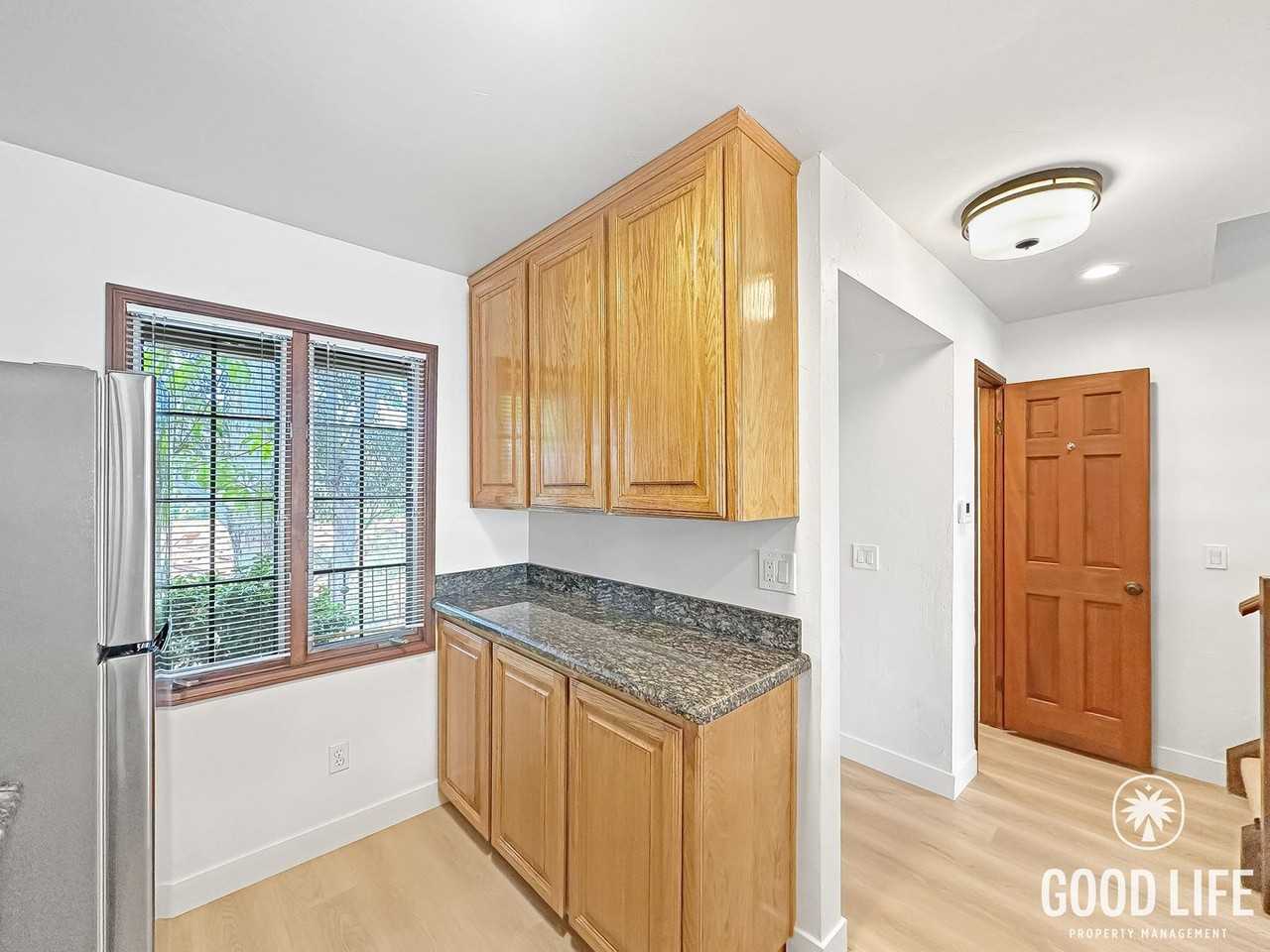 8614 Villa La Jolla Dr #2 - Photo 6 of 20