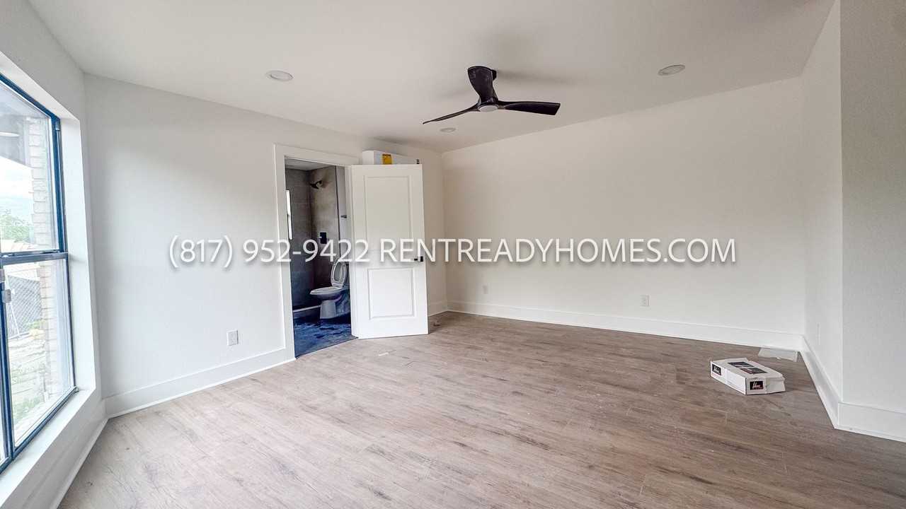 1510 W Jefferson Blvd - Photo 7 of 21