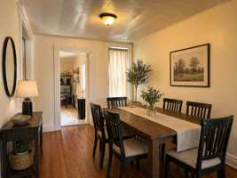 featured image of 530 1/2 E Fulton St