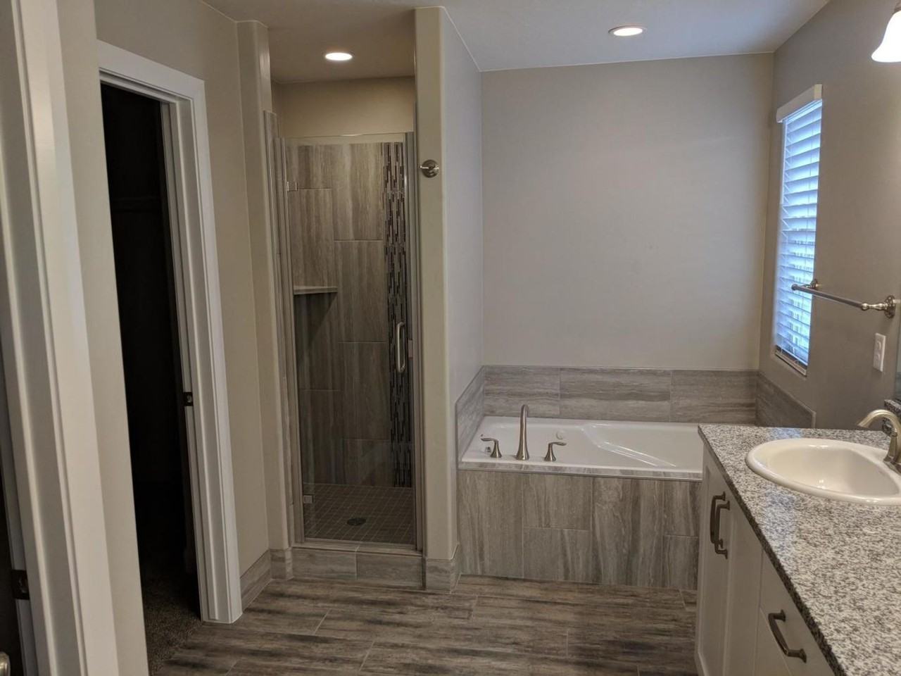 1001 W Curly Hollow Dr #63 - Photo 7 of 11