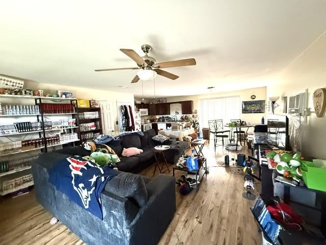 1851 Hanshaw Rd #B - Photo 5 of 11