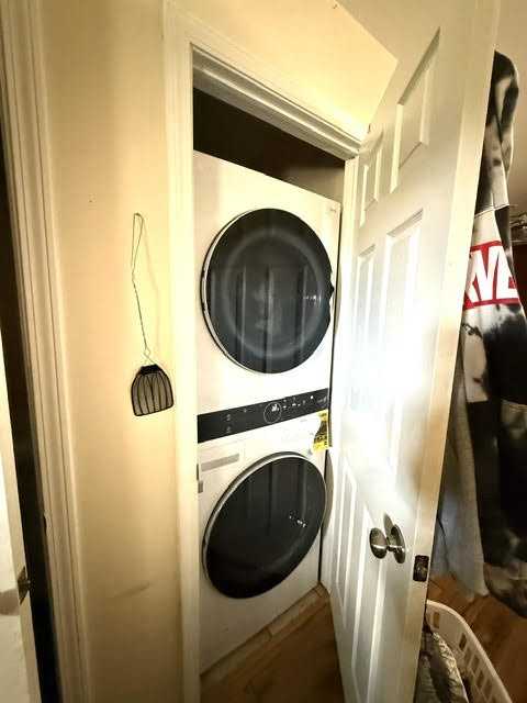 1851 Hanshaw Rd #B - Photo 7 of 11