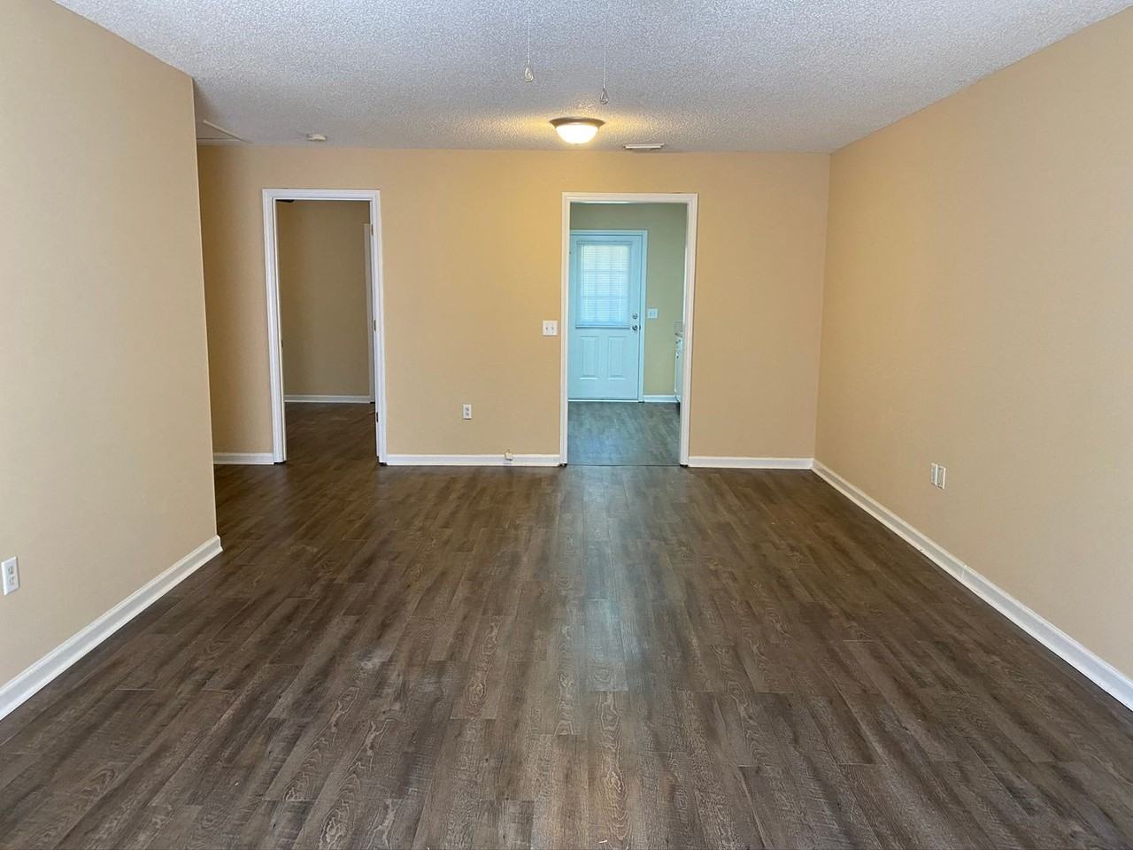 1205 Beaver Creek Dr - Photo 2 of 13