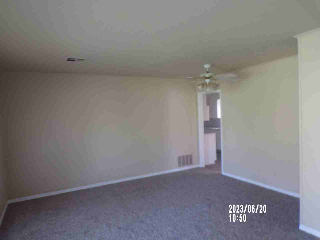 5 Nw 29th St - Photo 3 of 14