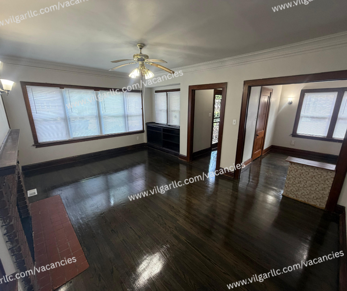 3640 Adams St - Photo 4 of 29