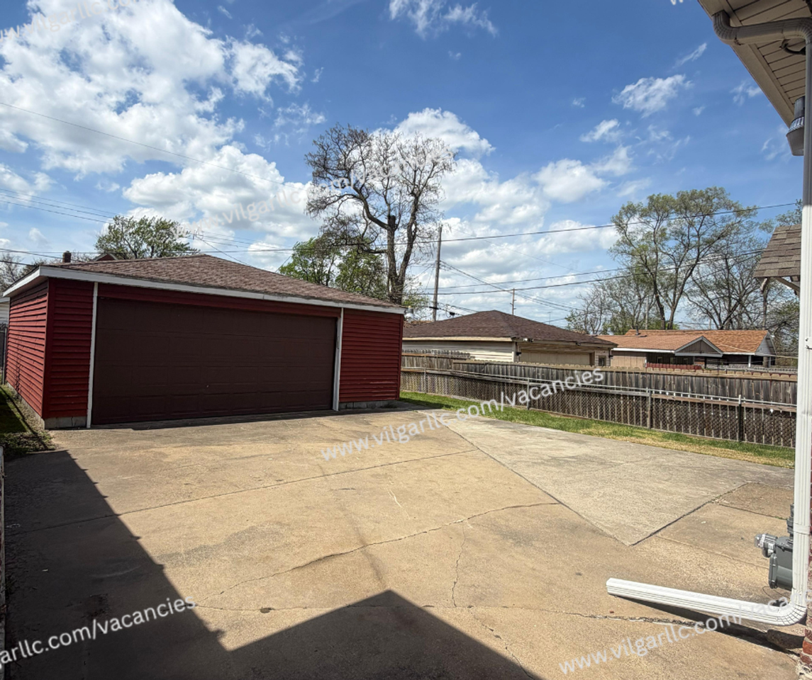 3640 Adams St - Photo 3 of 31