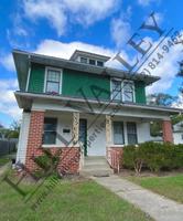 featured image of 124 N Fruitridge Ave