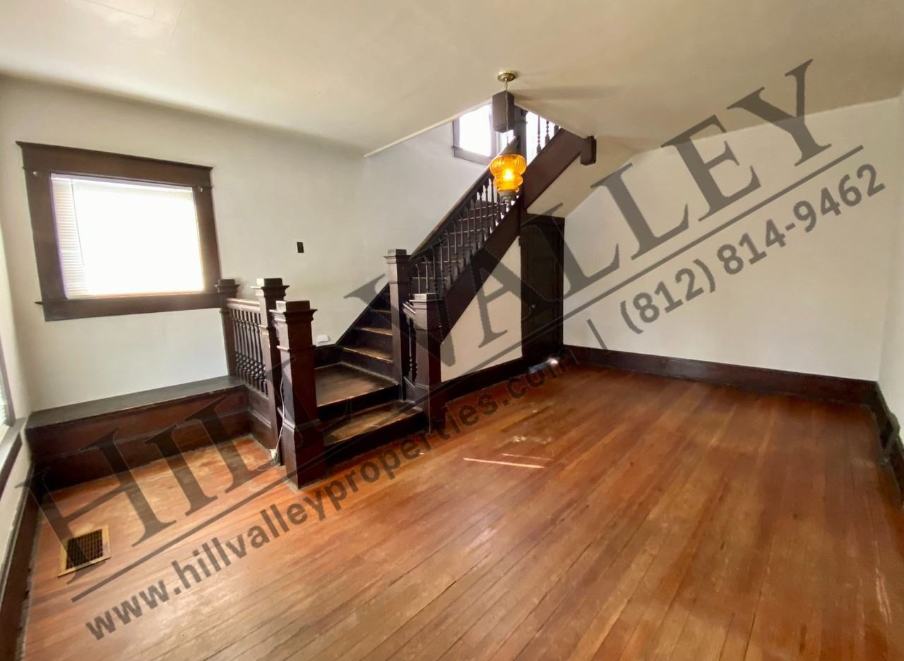 124 N Fruitridge Ave - Photo 2 of 15