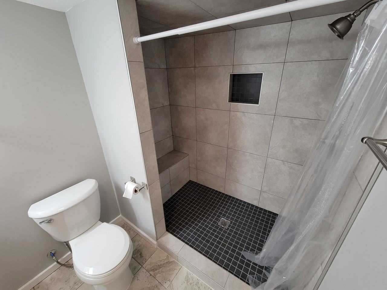 4007 W 5th St - Photo 7 of 18