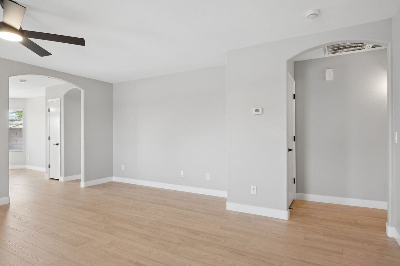 40130 N Costa Del Sol Dr - Photo 6 of 35