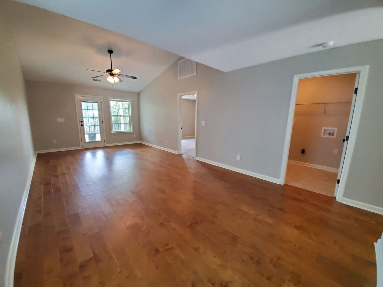 198 Buckhaven Way - Photo 4 of 26