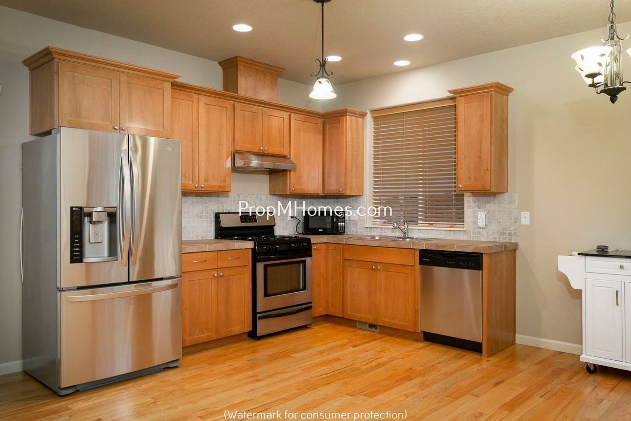 17265 Sw Padova Ct - Photo 4 of 24